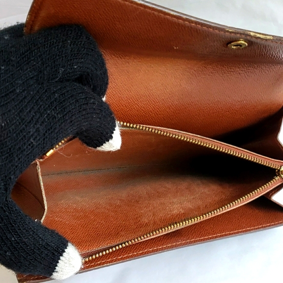 Authentic LOUIS VUITTON Monogram Sarah Bifold Long Wallet LAST PRICE FIRM! - Picture 11 of 15